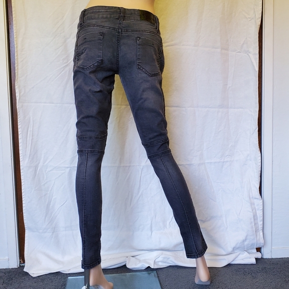 💀4 for $20- Rewind Moto Style Skinny jean - Picture 3 of 8
